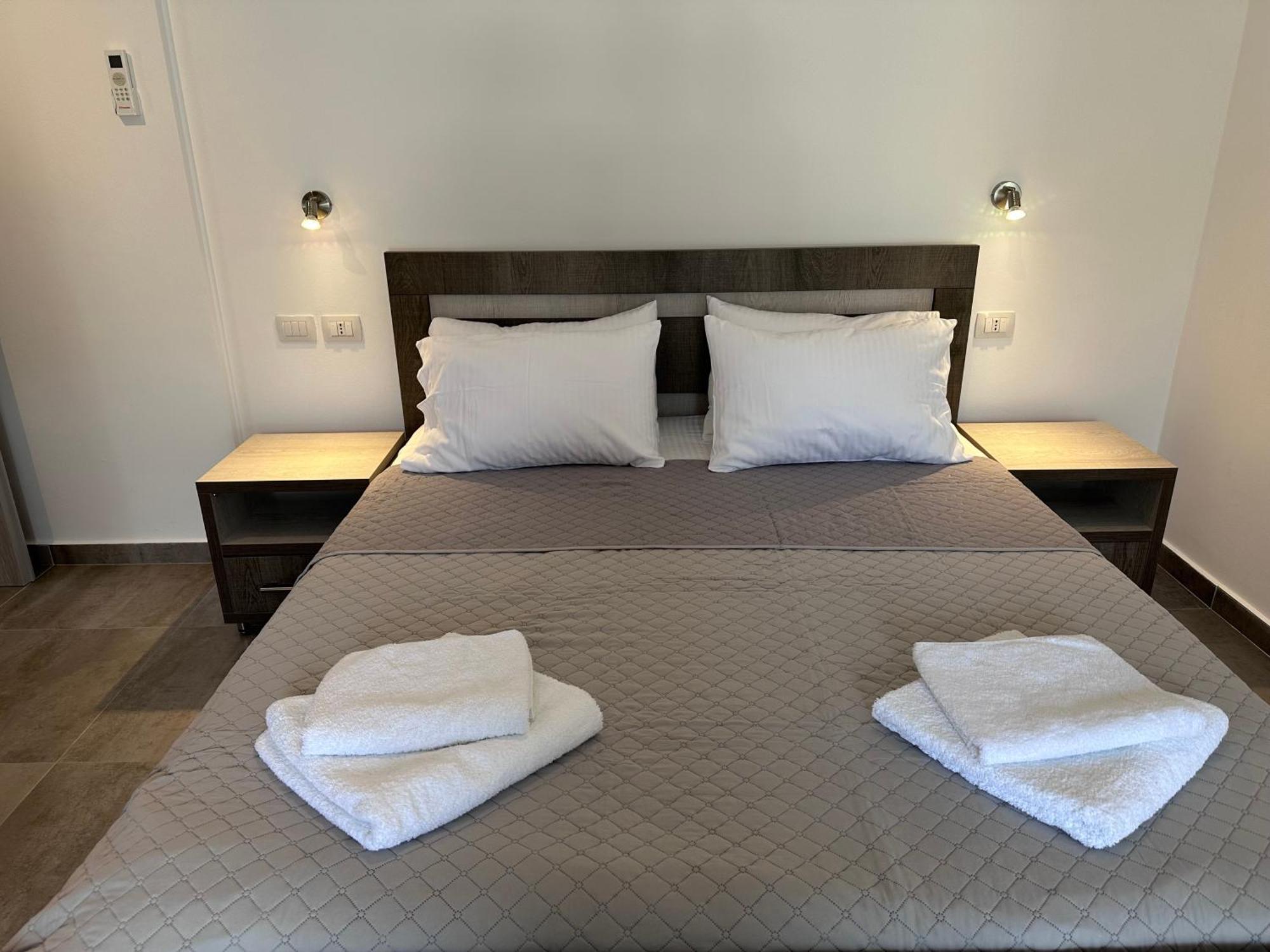 Vila Melina Himare Ngoại thất bức ảnh