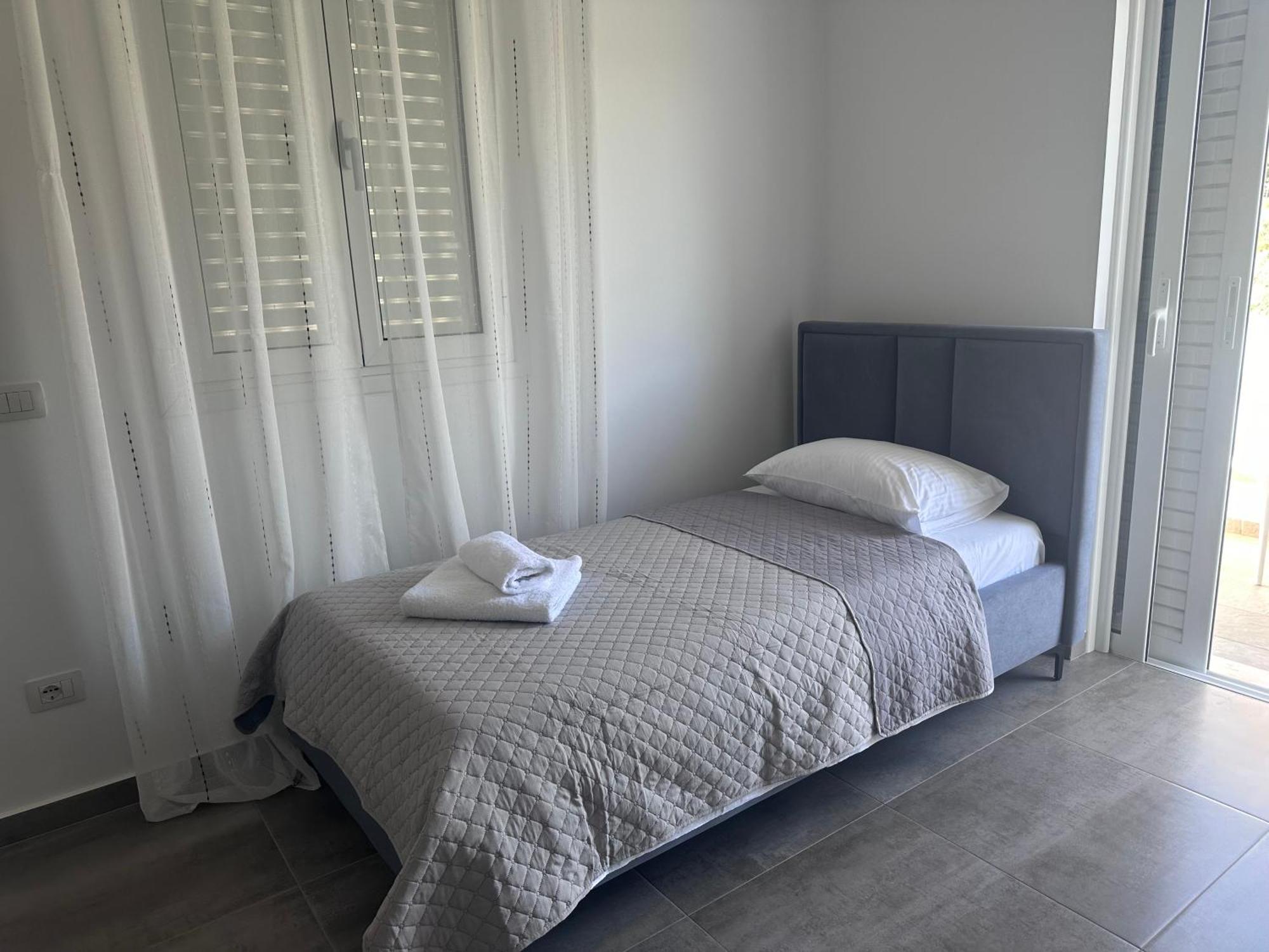Vila Melina Himare Ngoại thất bức ảnh