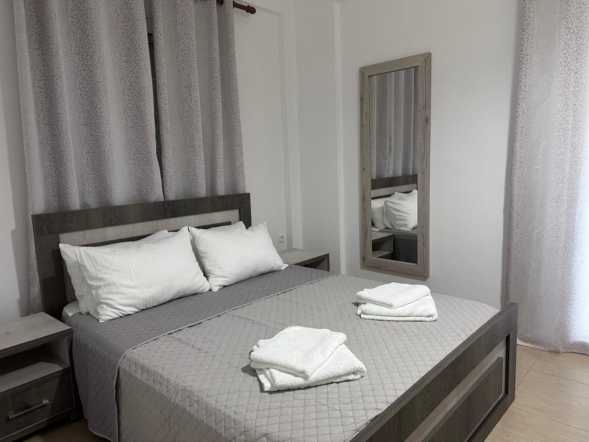 Vila Melina Himare Ngoại thất bức ảnh